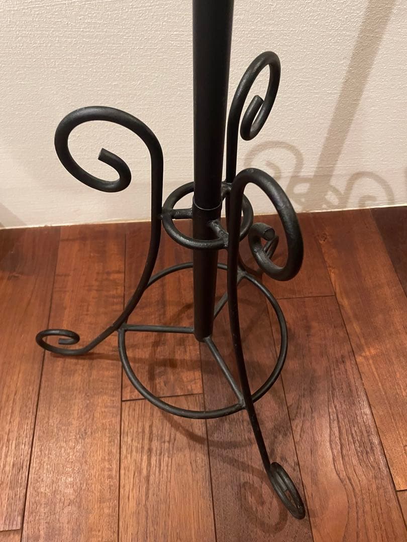 ブラック金属製ハンガーラック　傾斜ラック　店舗仕様