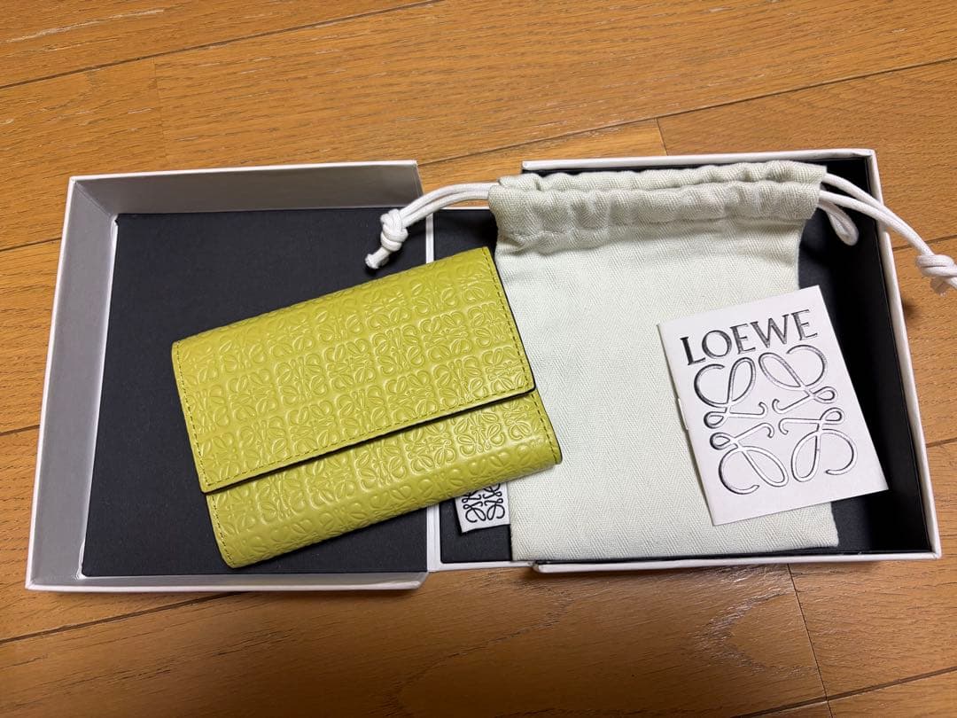 ロエベ　LOEWE◆リピート バーティカル ウォレット スモール　三つ折り財布
