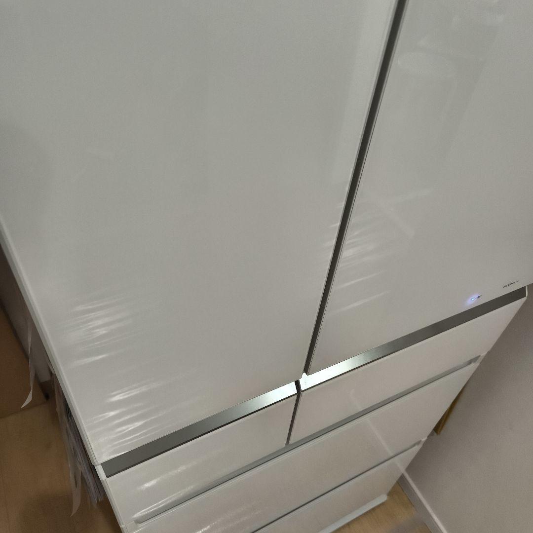 ホワイト冷蔵庫 引き出し式収納