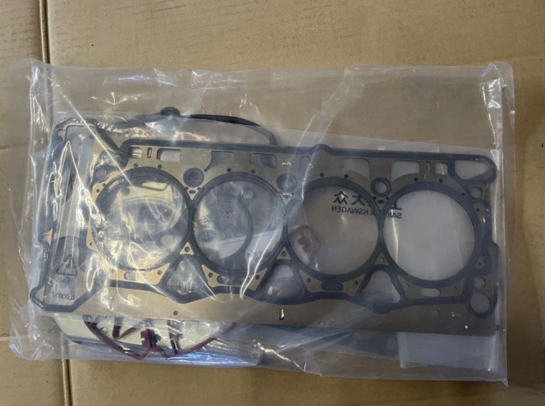 アウディA4 8KCDN ヘッドカバー パッキンガスケット セット