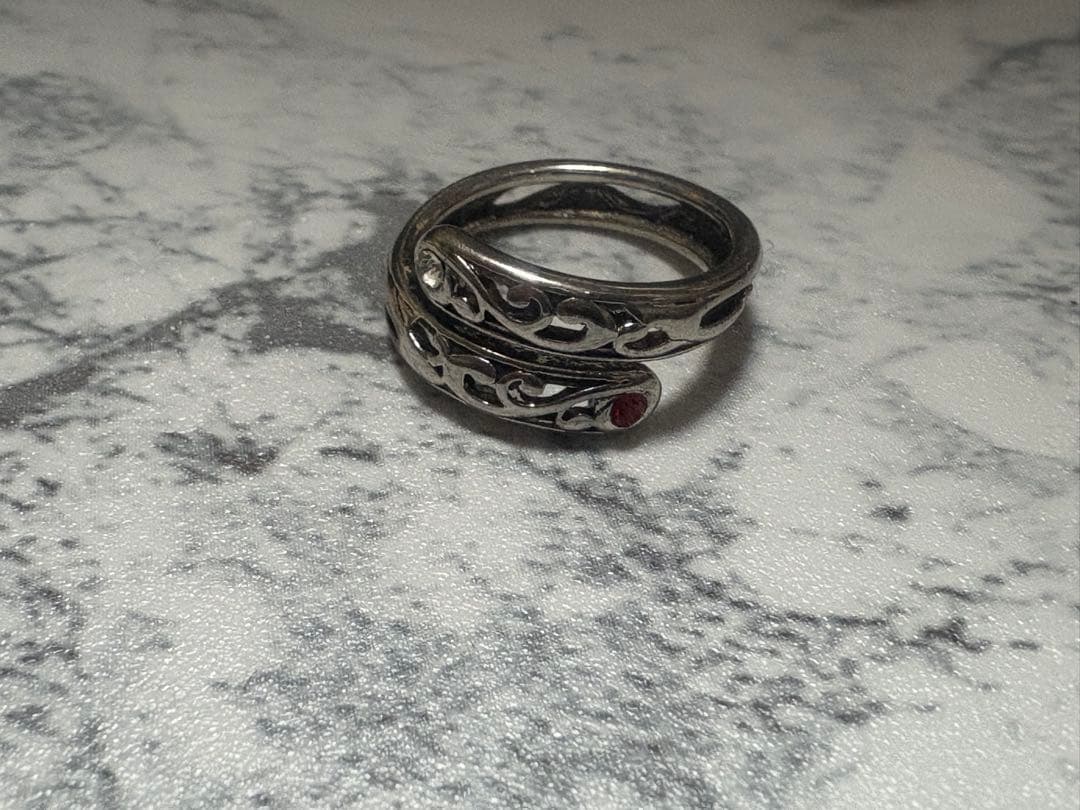 Acid Black cherryオリジナルリング