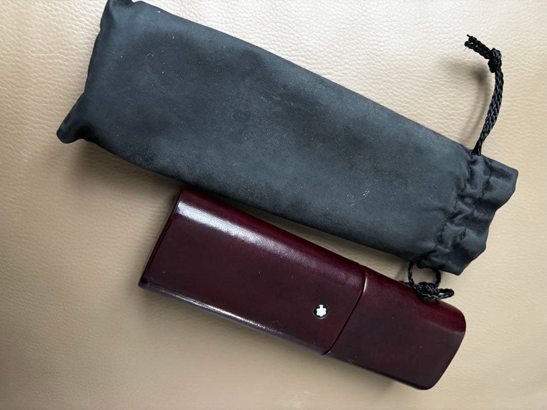Montblanc モンブラン　イタリアフローレンス製ボルドーカラーペンポーチ