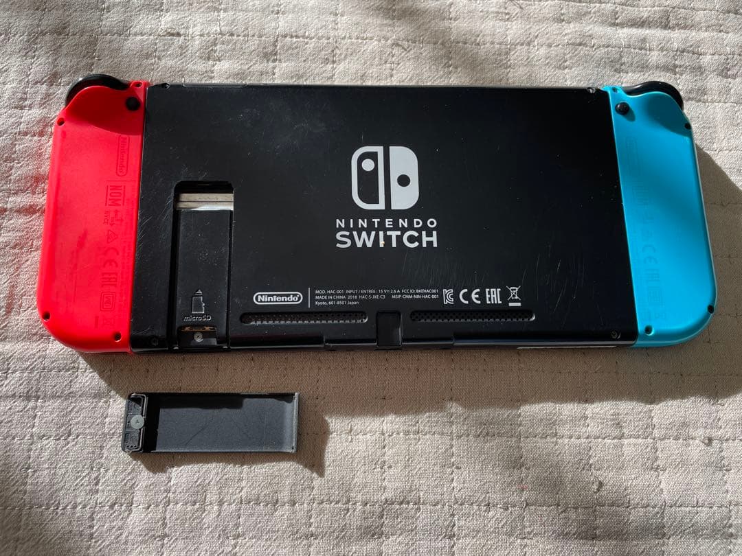 Nintendo Switch 本体 赤/青 Joy-Con 付属品