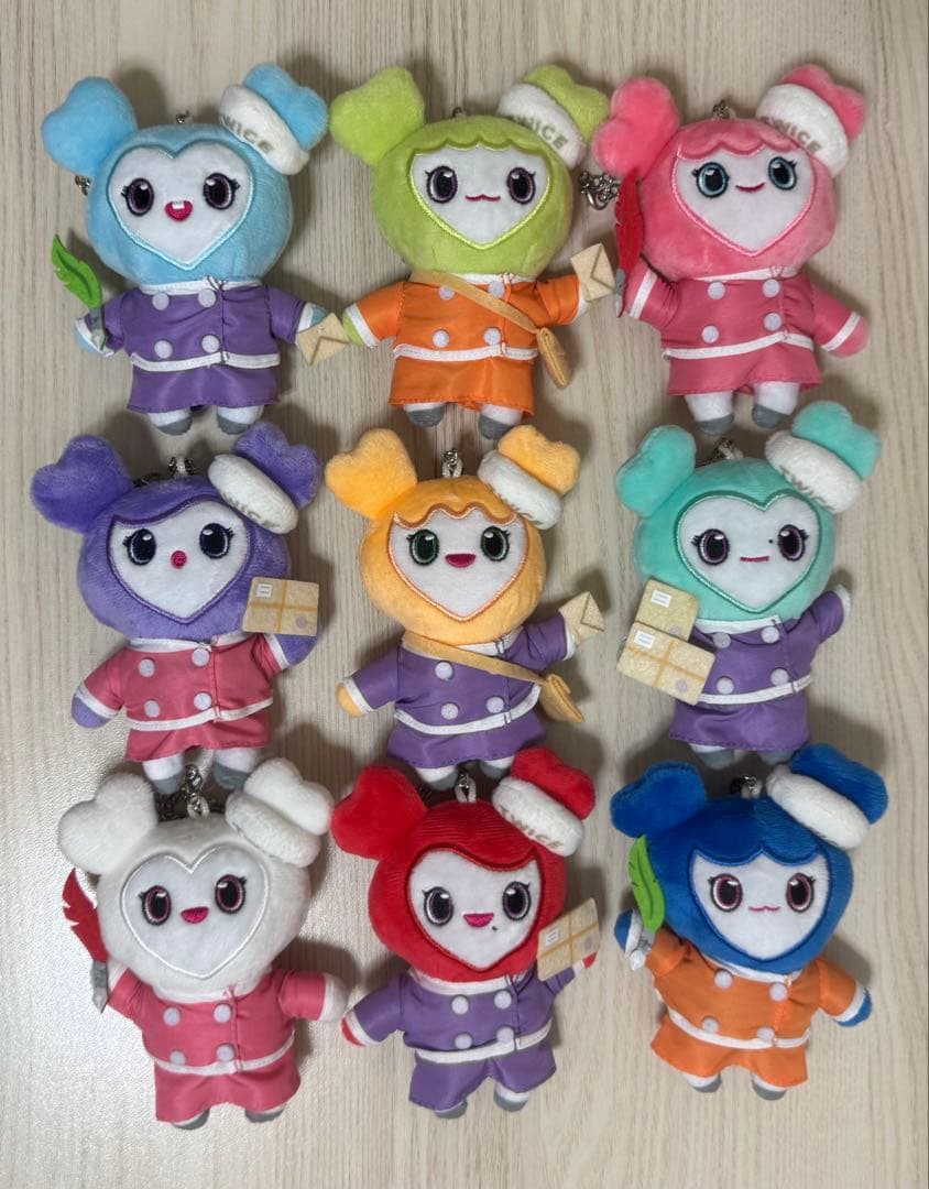 TWICE 4周年 ラブリー バッグチャーム Wonderland コンプセット