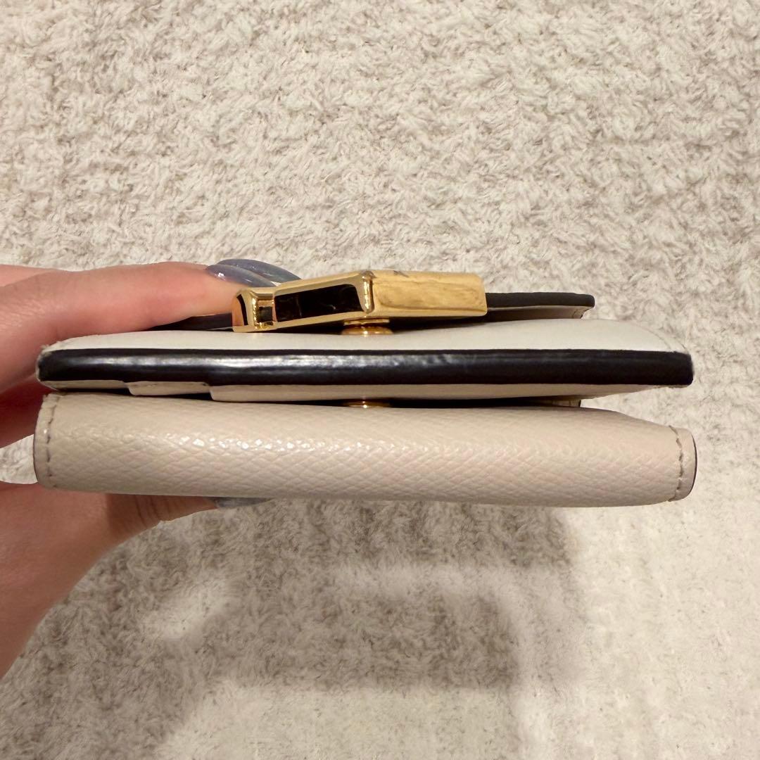 FENDI 三つ折り財布　ダイヤモンド　小銭入れ　フェンディ