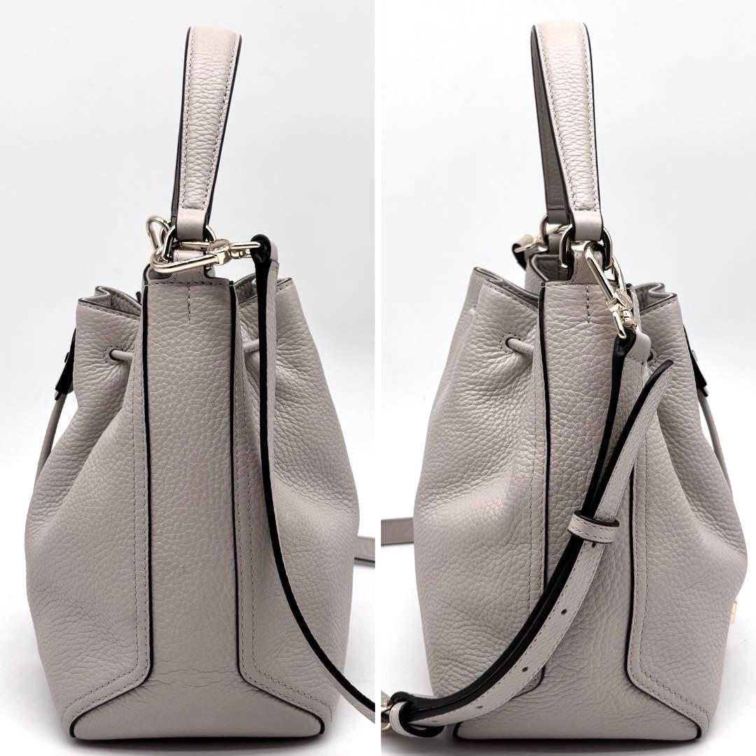 ✨極美品✨フルラ　アテナ　ショルダーバッグ　2WAY　アーチロゴ　巾着　グレー