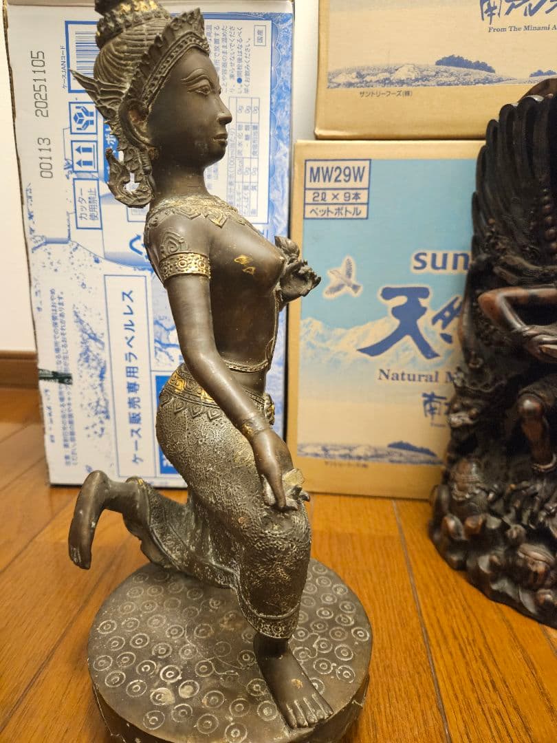 ラクシュミー 置物