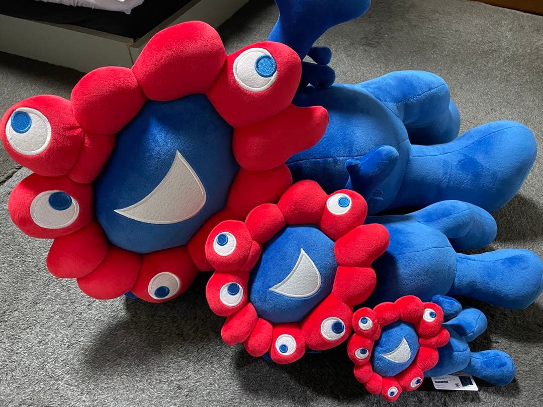 ミャクミャク　ぬいぐるみ　クジ1等2等3等　コンプリート