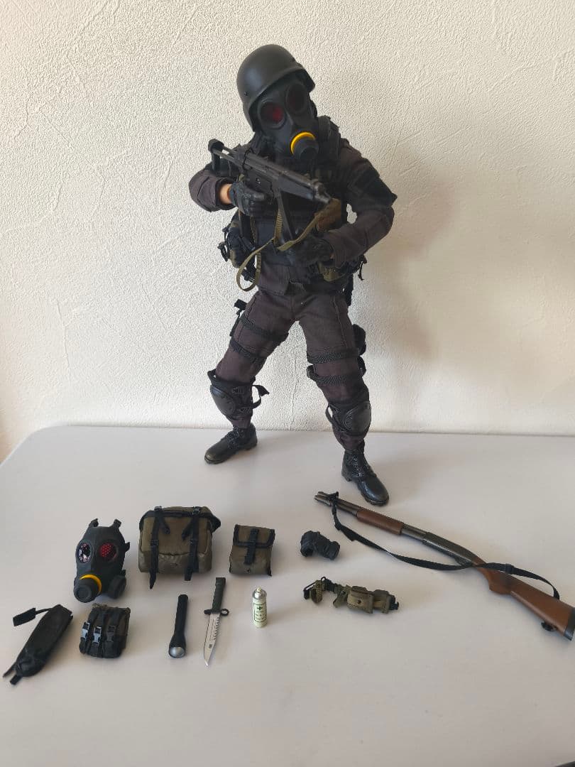 バイオハザード　ハンク　フィギュア　EKUAZ STUDIO　グリムリーパー