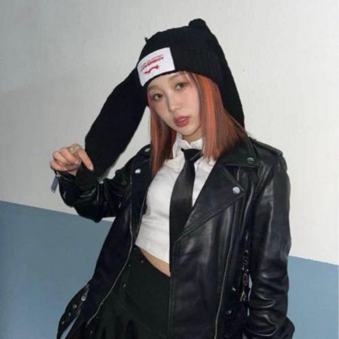 LOVERBOY 耳付きニット帽 黒　うさぎ