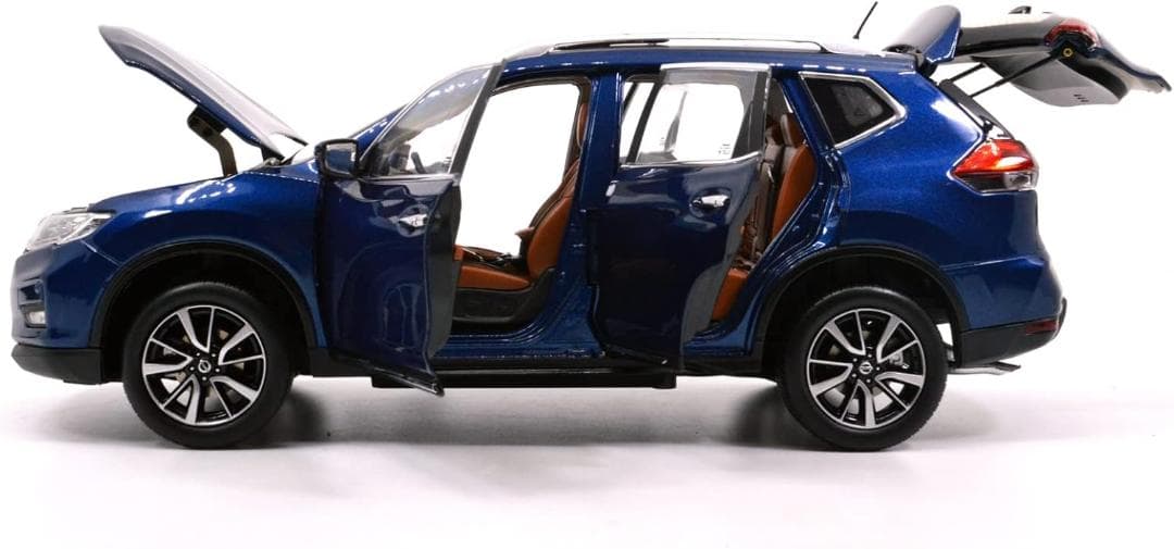 限定版 1/18 日産 Rogue　ローグ SUVミニカー　完成品　リアル