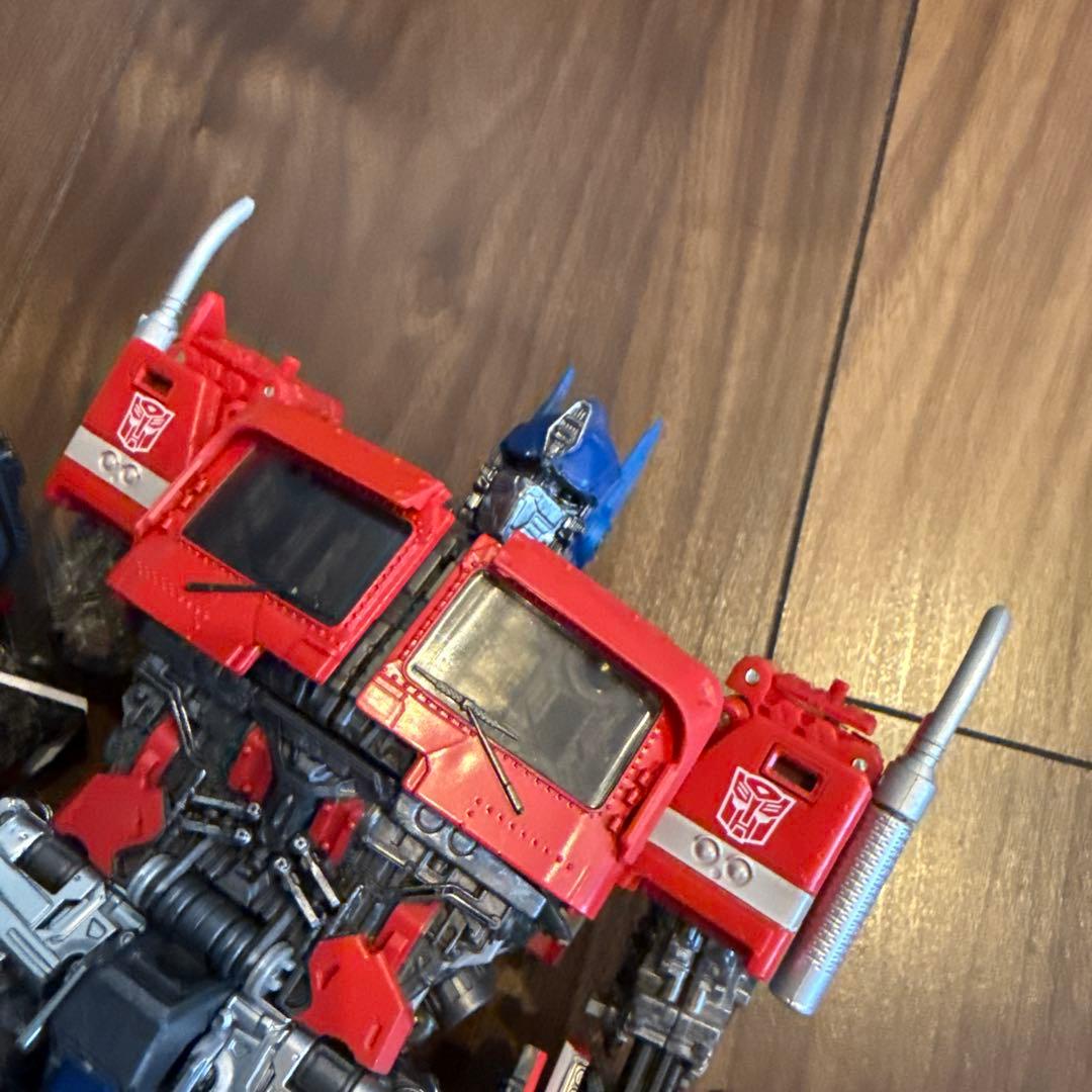 トランスフォーマー MPM-12 オプティマスプライム