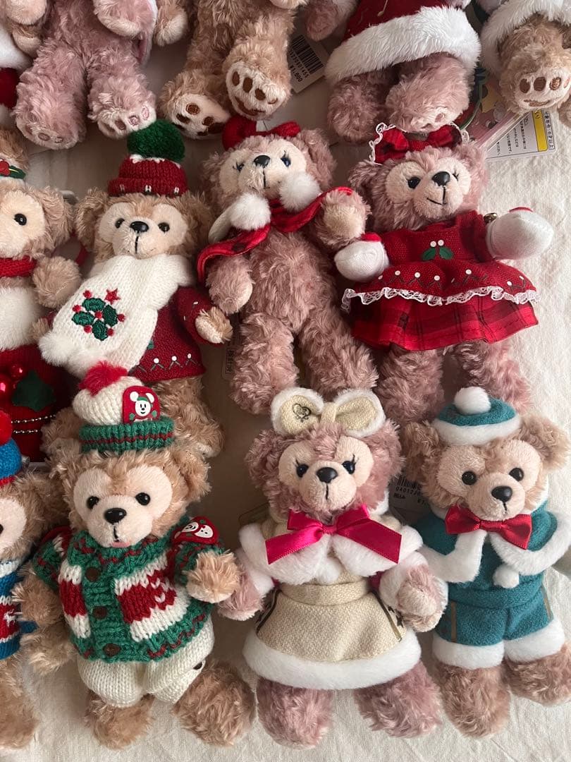 ダッフィー&シェリーメイ　冬衣装ぬいぐるみバッジ　まとめ売り　オープンマウスあり