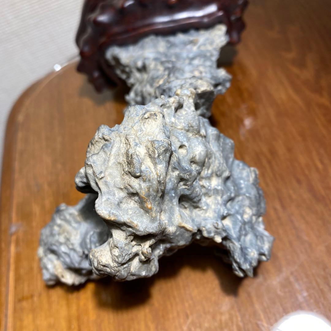 鑑賞石、唐木台付