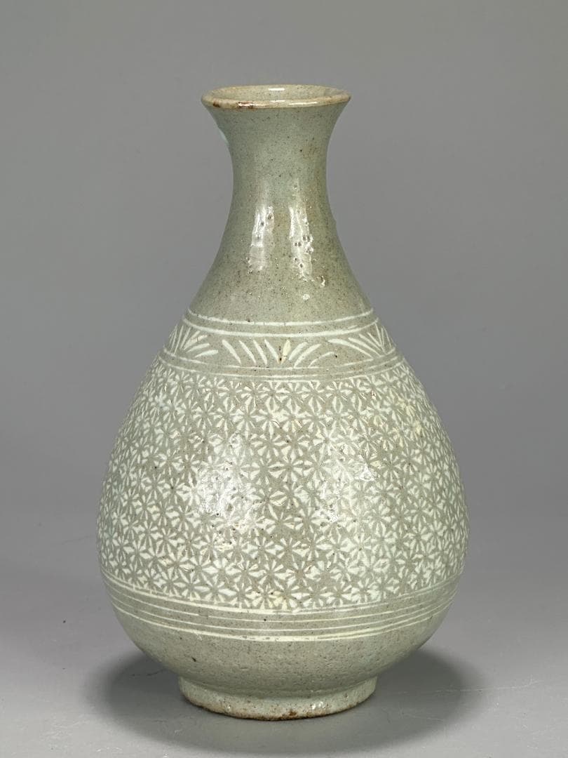 韓国美術　李朝時代　李朝　白象嵌花卉文　粉引　徳利　時代　古物　朝鮮古陶磁