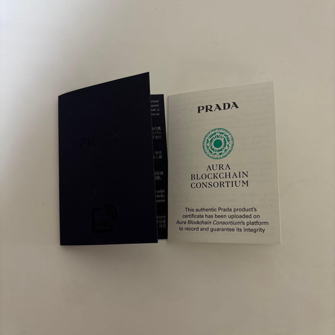 ［正規品］PRADA ソフトルックスレザー 財布トライアングル ロゴ