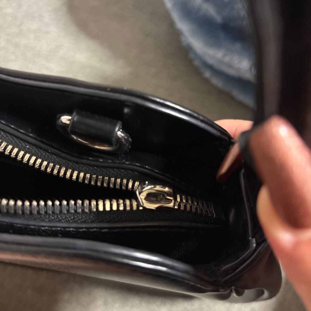 本日1/9限定価格 当日発送DIESEL PLAYショルダーバッグ