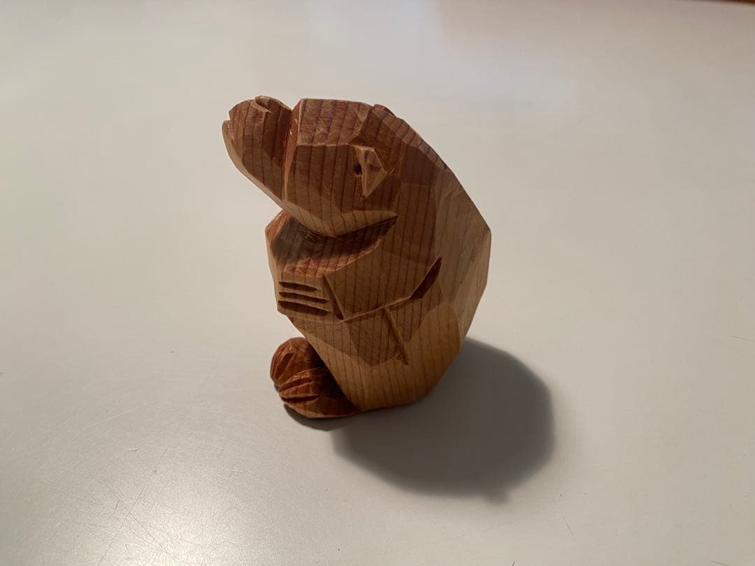 根本土龍 根本勲 木彫り 猿 動物彫刻 高さ75mm×幅45mm×奥行き60mm