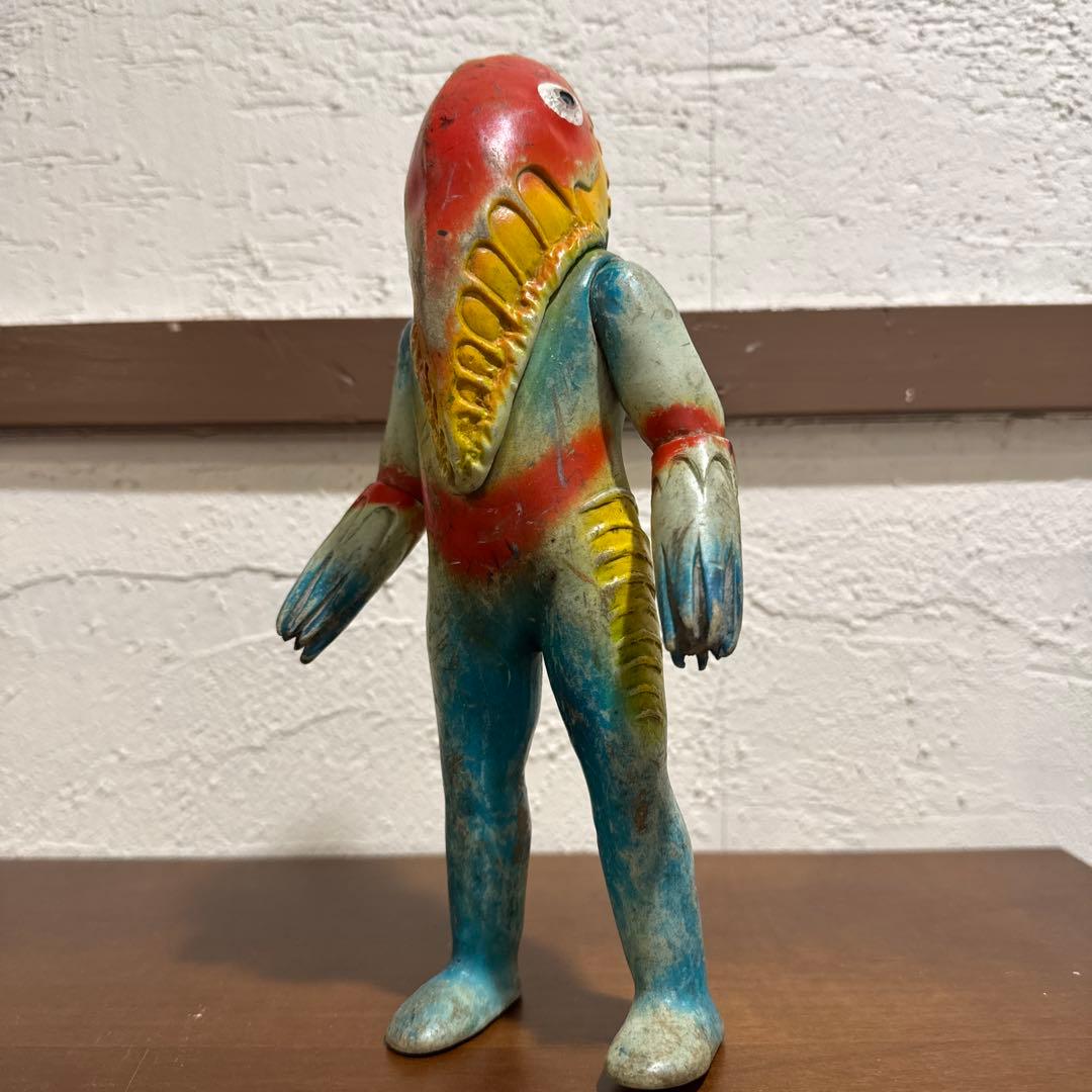 【カミカミ】メトロン星人　マルサン　円谷プロ　当時物