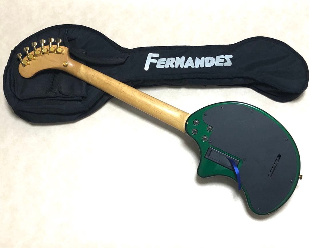 【美品】ZO-3 芸達者 グリーン アンプ内蔵ミニギター 専用ケース付 ぞうさん