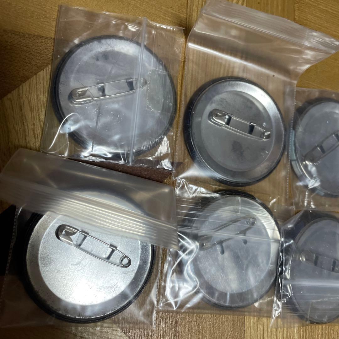 東京喰種 カネキケン 缶バッジ 金木研