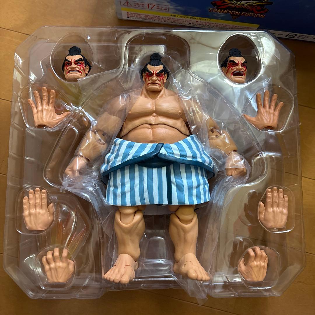 ストームコレクティブルズ　ストリートファイター エドモンド本田　フィギュア