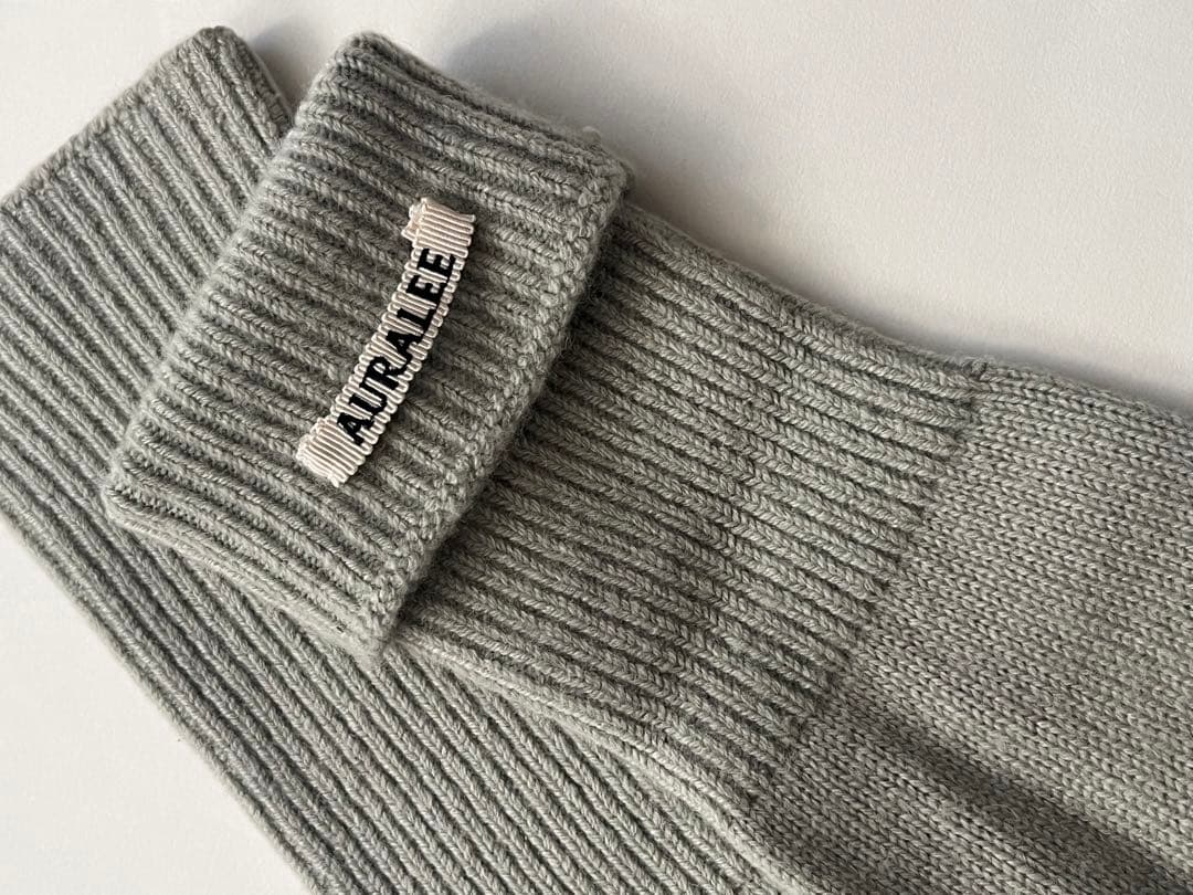auralee cashmere 手袋　オーラリー