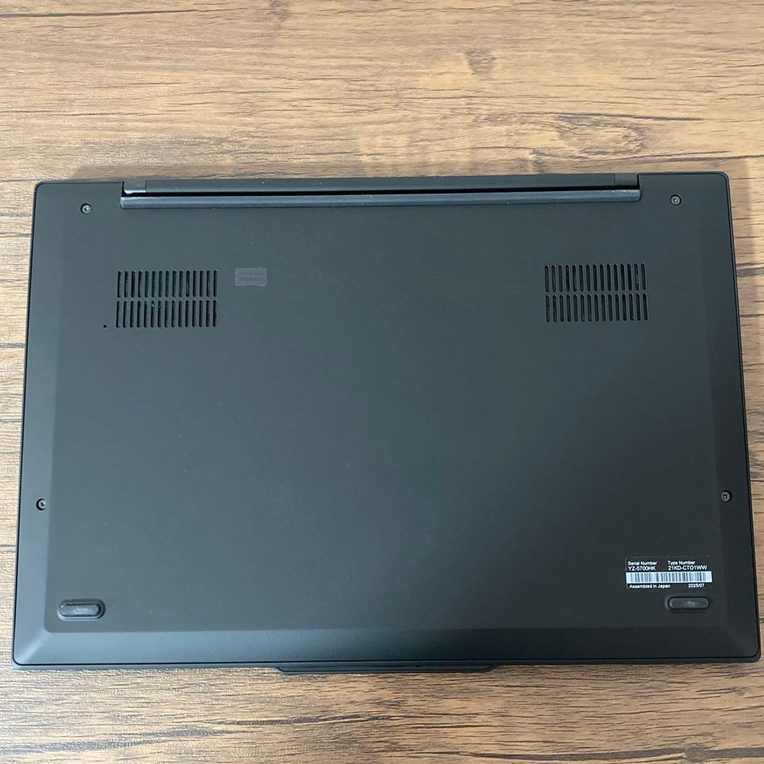 1/12削除・Lenovo ThinkPad X1 Carbon Gen 12