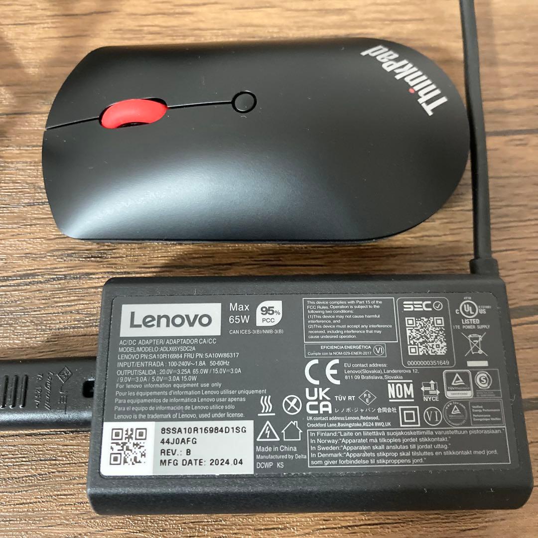 1/12削除・Lenovo ThinkPad X1 Carbon Gen 12