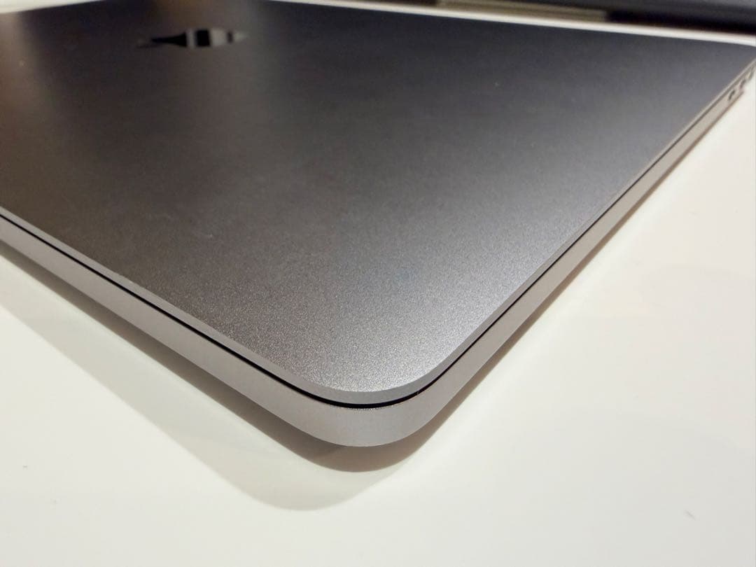 【美品】MacBook Pro 2018 13インチ i5 8GB /512GB