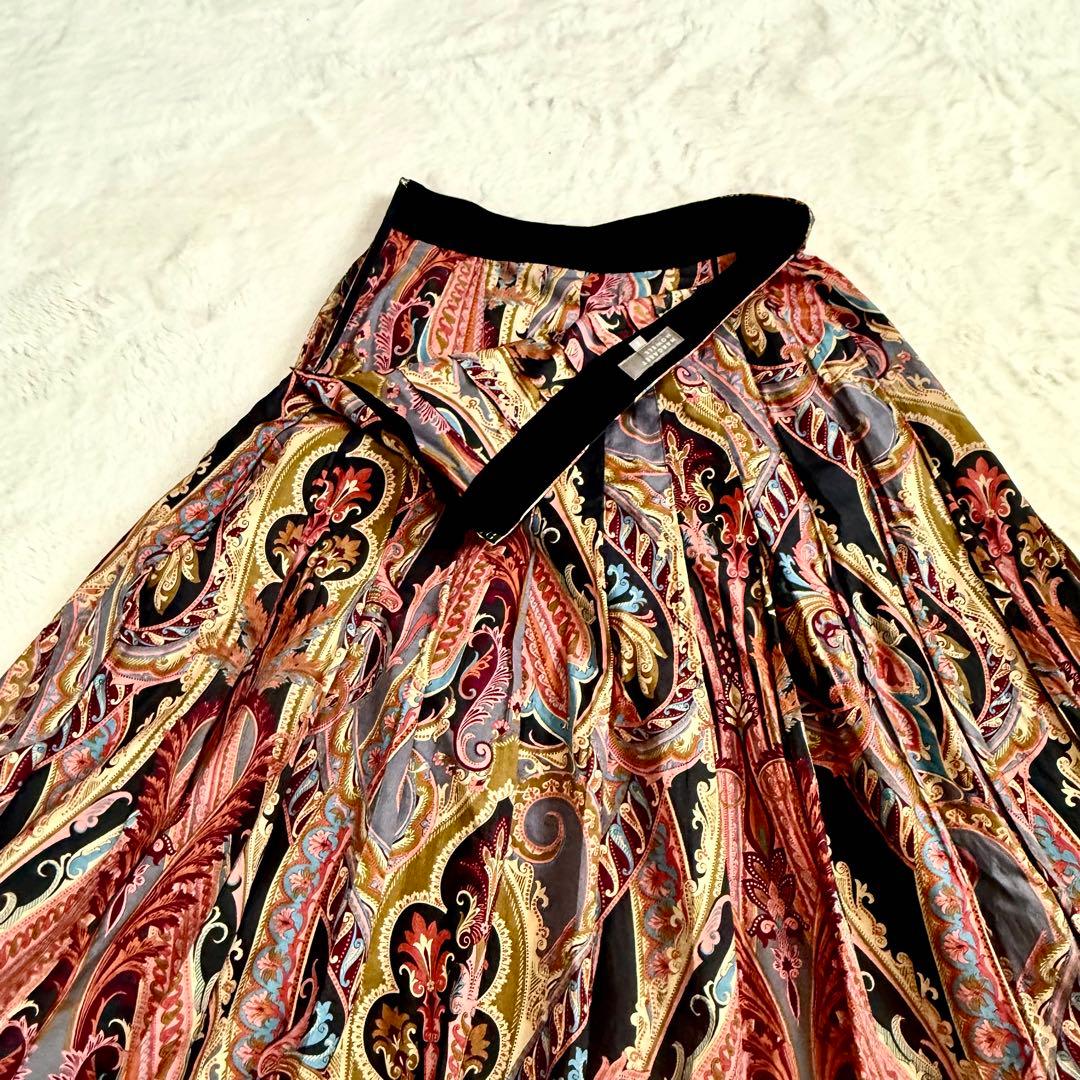 マーガレットハウエル　ペイズリー柄　プリント ナロープリーツ スカート
