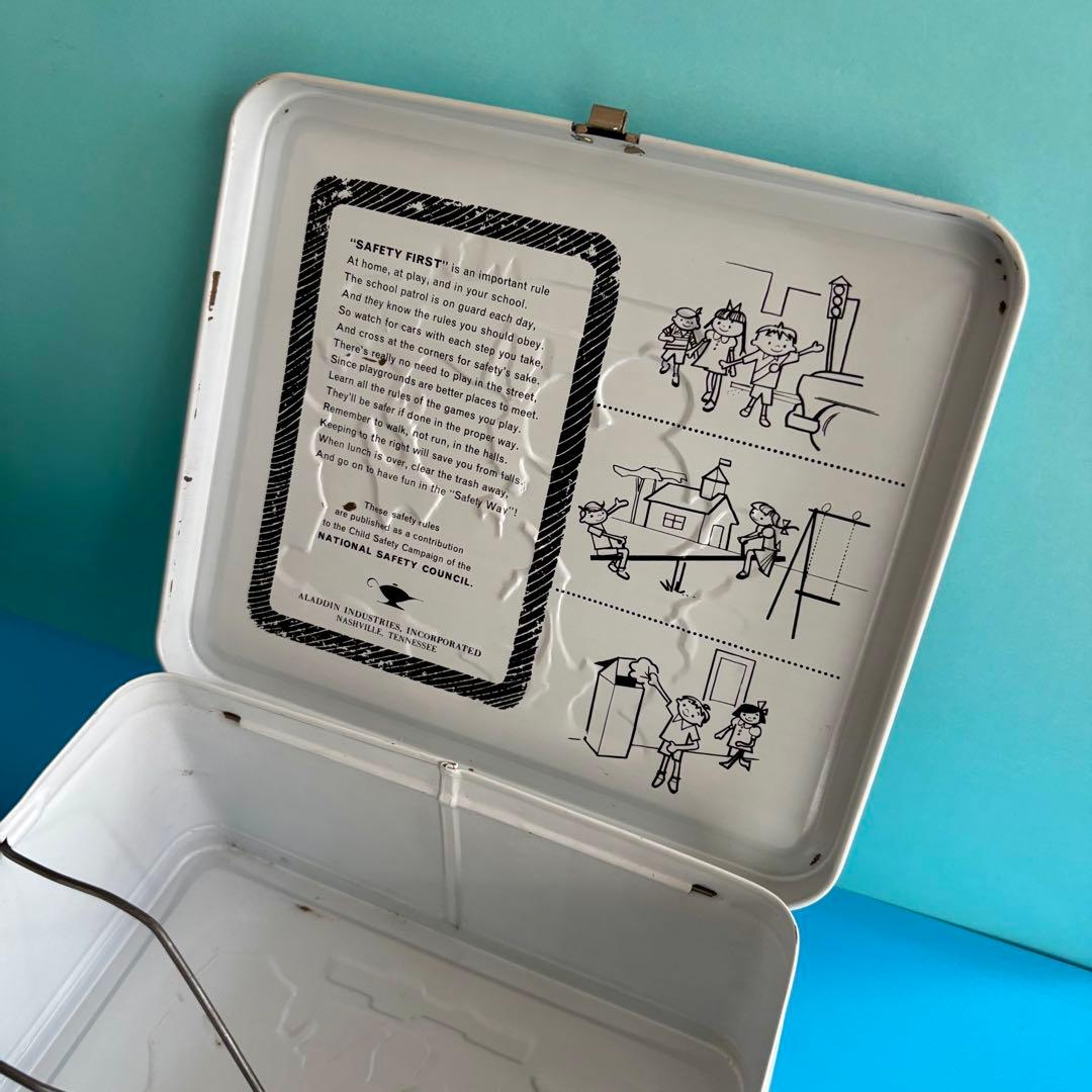 Walt Disney World ランチBOX⭐︎BOTTLE（Aladdin）