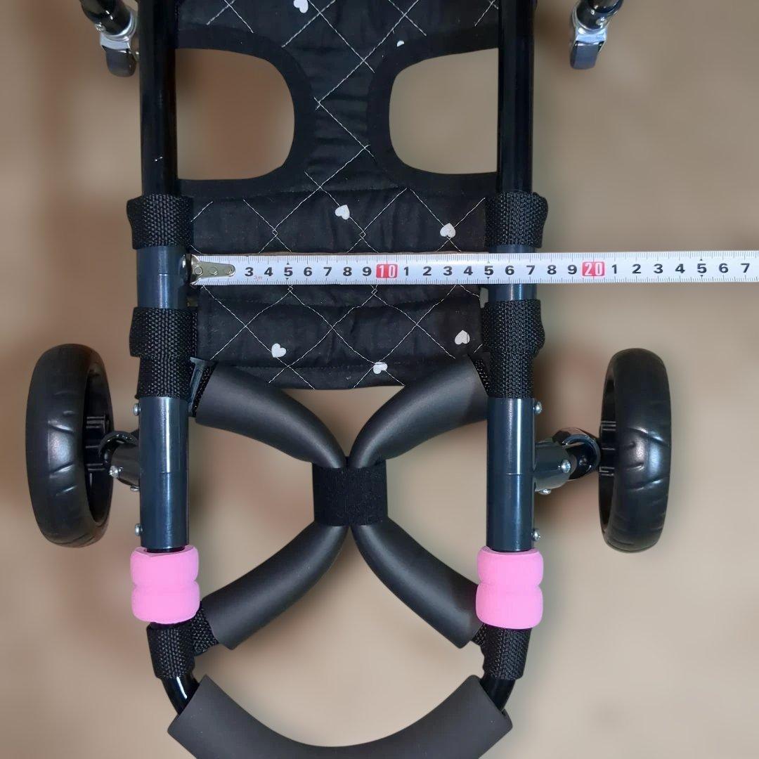 ワンちゃん4輪　リハビリ　食事補助　犬用車椅子　シニア犬補助　犬の歩行器