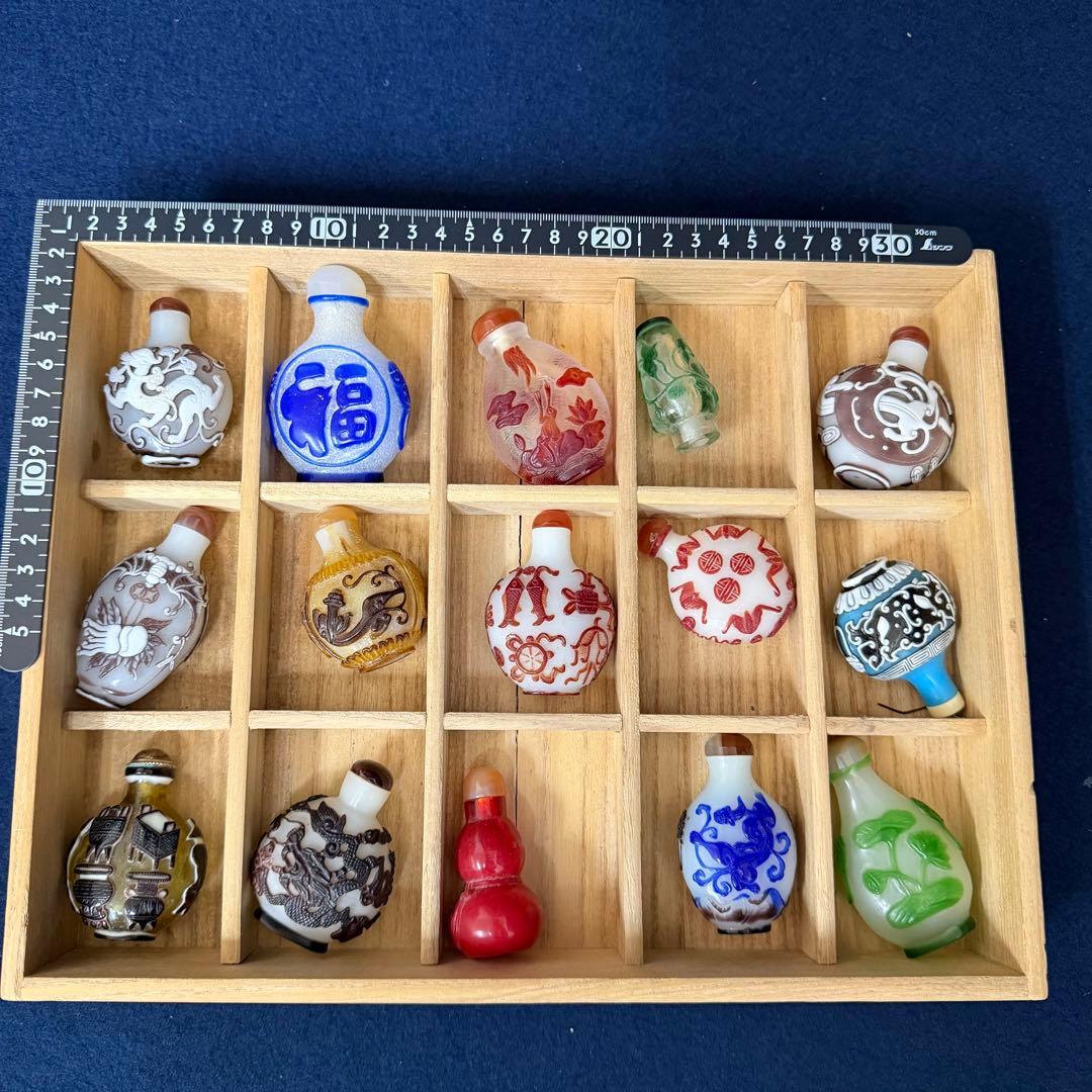 鼻煙壺 まとめ 15点 時代 古玩 当時物 旧家 蔵出 骨董品 コレクター放出