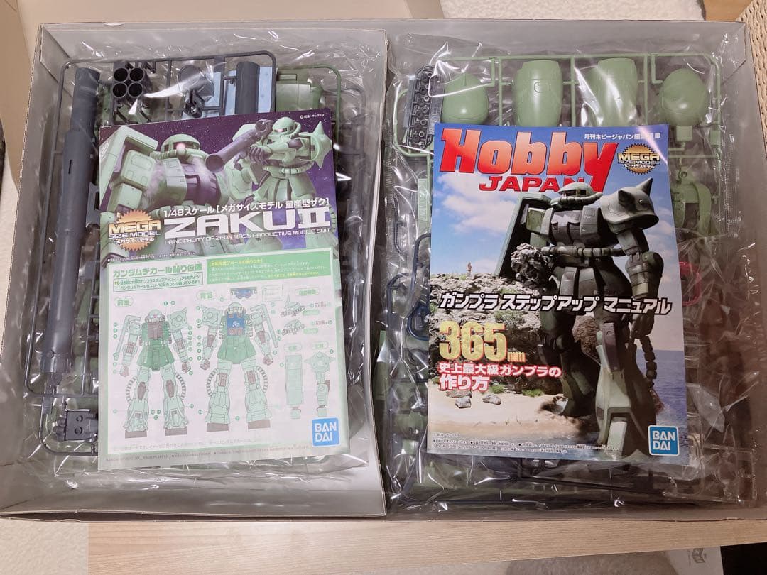 BANDAI 1/48 ZAKU II メガサイズ未開封