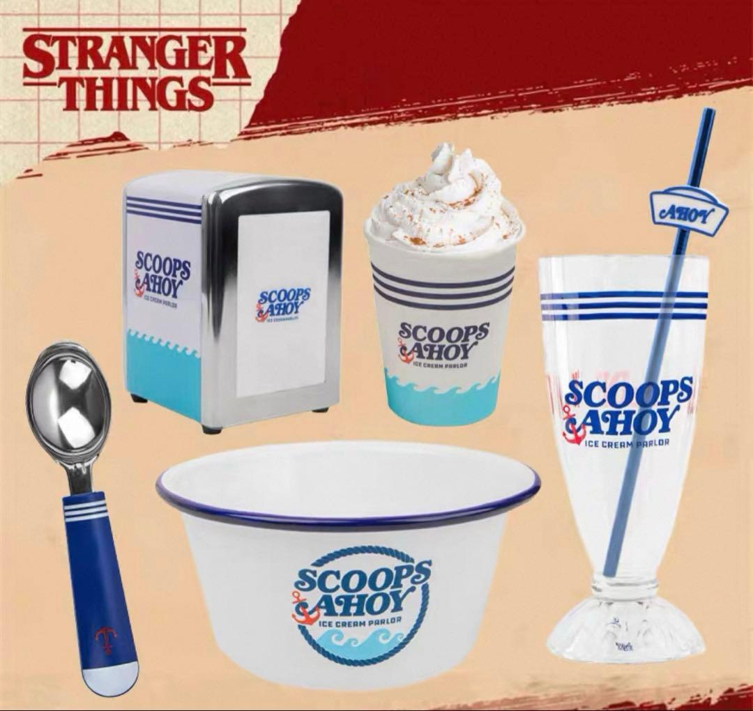 ストレンジャーシングス　スクープスアホイ　グッズまとめて　ヨーロッパ販売品
