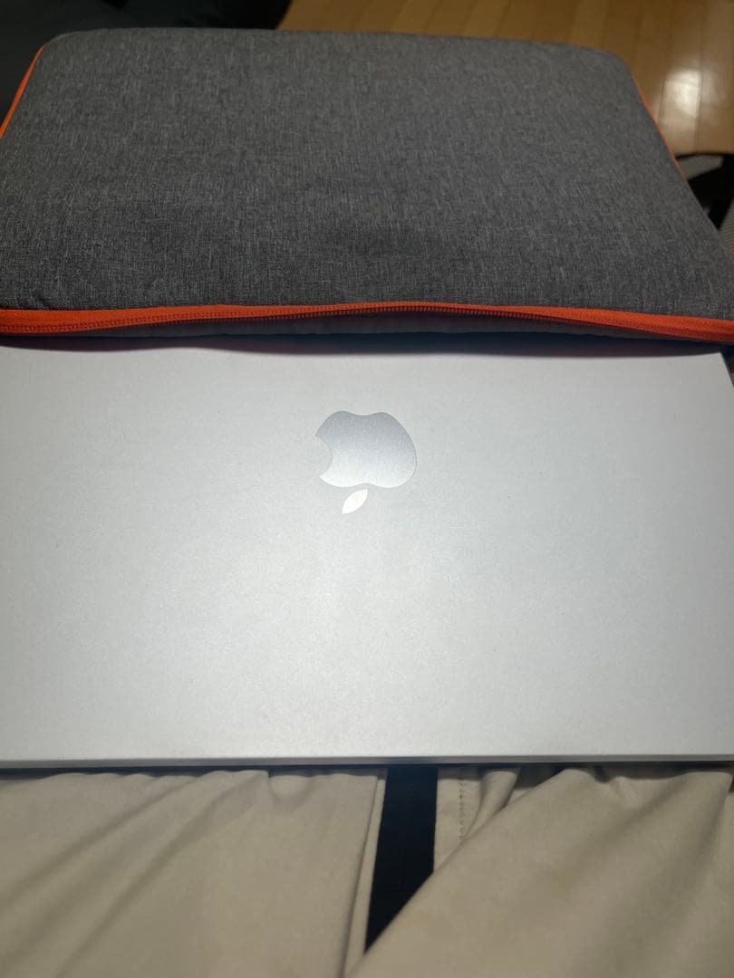 MacBook Air M3 2024メモリ8GB 256GB