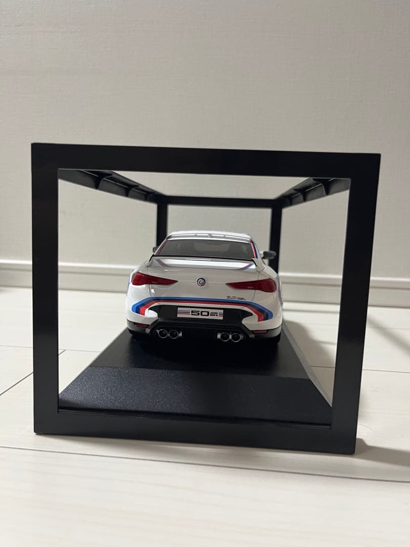 BMW3.0CSL ミニチュア　1/18