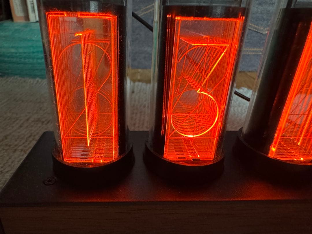 AZUREST Gixie Clock 　ギクシークロック