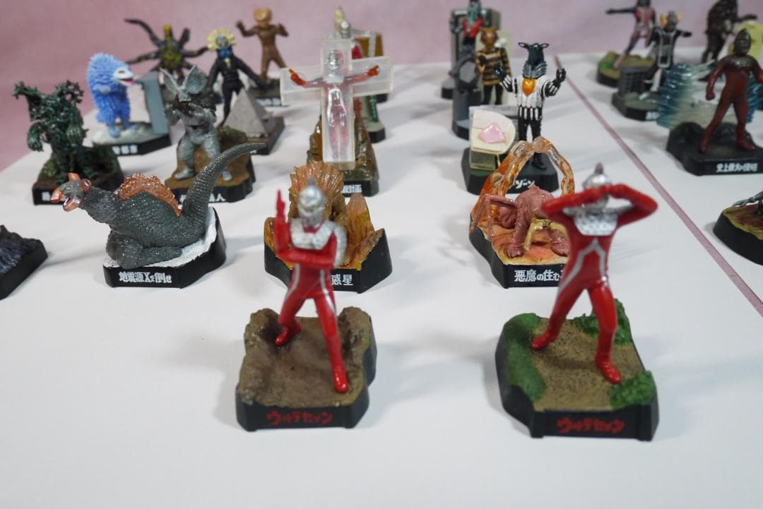 ウルトラ怪獣名鑑　39個セット