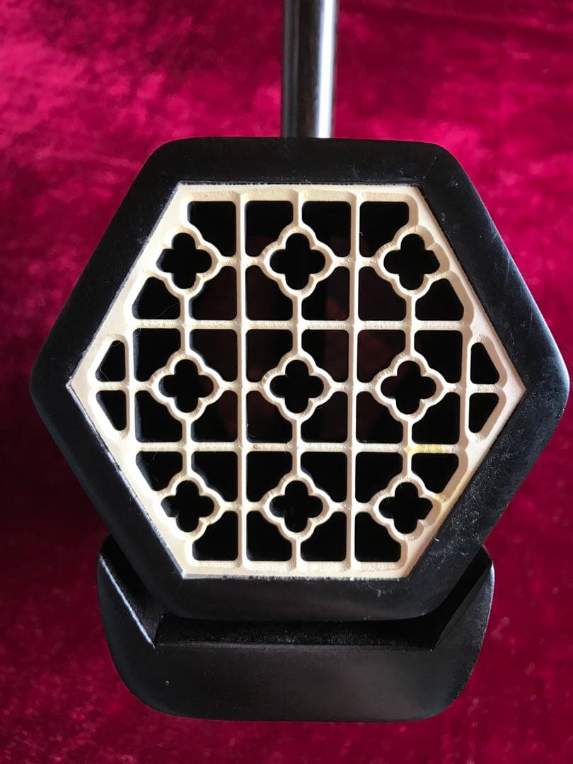 大特価・二胡★上級黒檀★古月琴坊・黄建洪製作★十年保証★二胡必需品セット