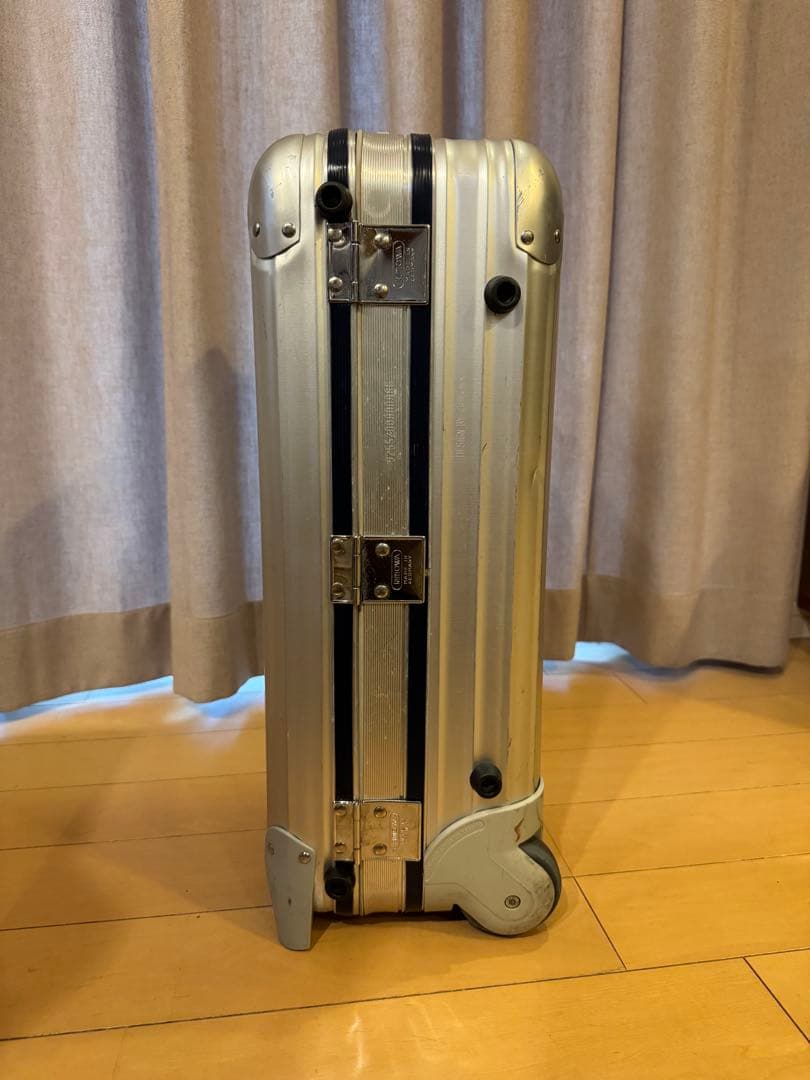 廃番・希少モデル　RIMOWA リモワ　シルバーインテグラル　 35L