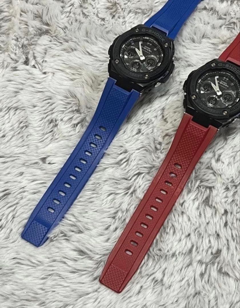 【2本セット】G-SHOCK GST-W300G ブルー とレッド