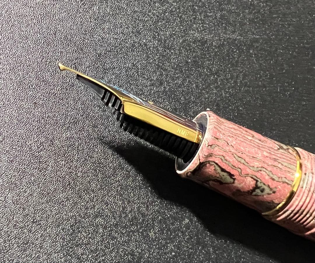 セーラー万年筆　長刀研ぎ　梅咲　エボナイト　MF【お値下げ不可】