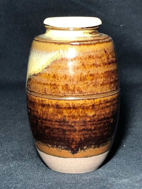 【茶道具】高取焼肩衝茶入 喜恵造 仕服付 茶入176