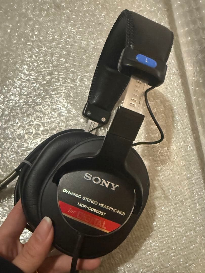 SONY 有線 密閉型スタジオモニターヘッドホン 黒 MDR-CD900ST