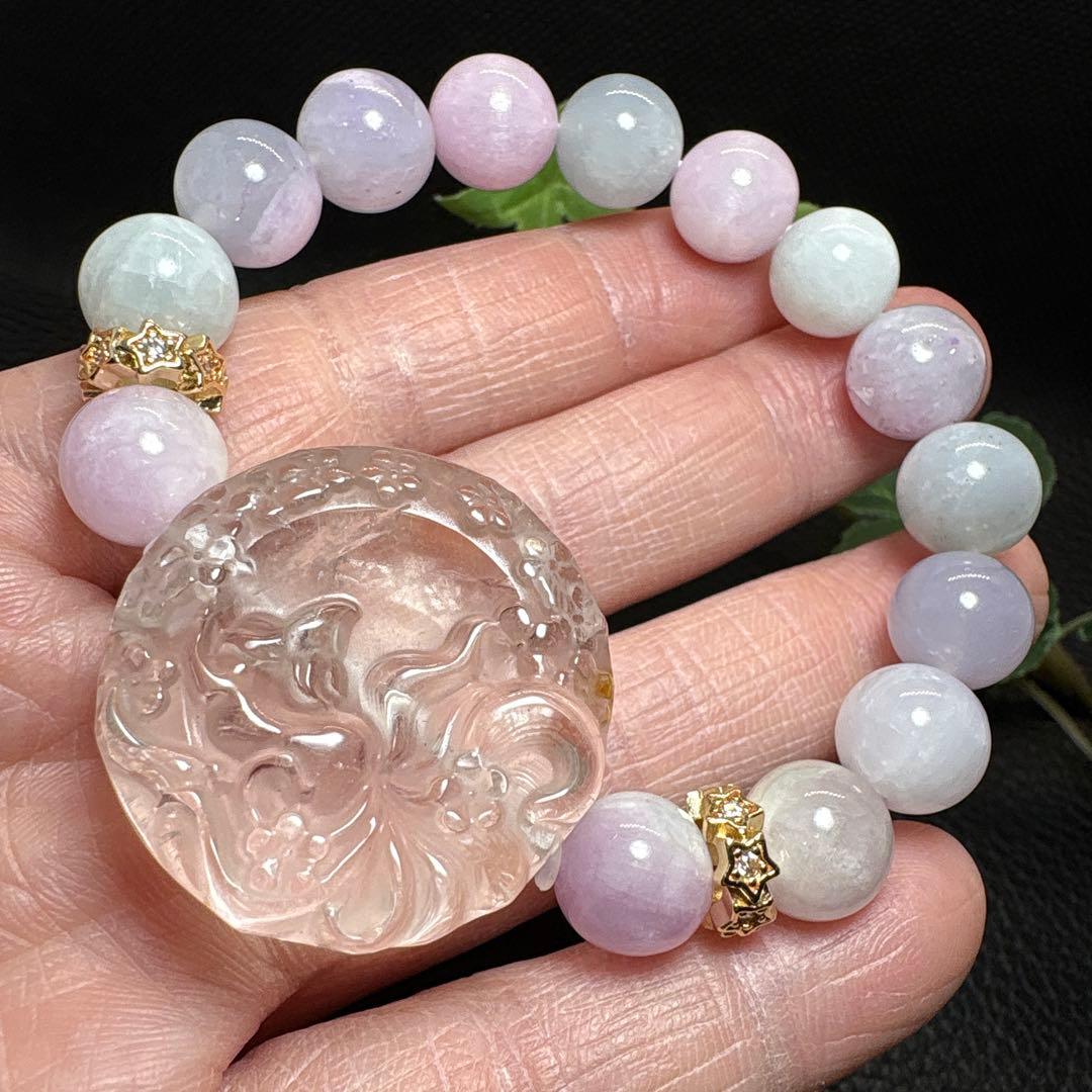 ＊いちごウサギ様お取置き＊太極石　ウサギ　ハウライト　ブレスレット