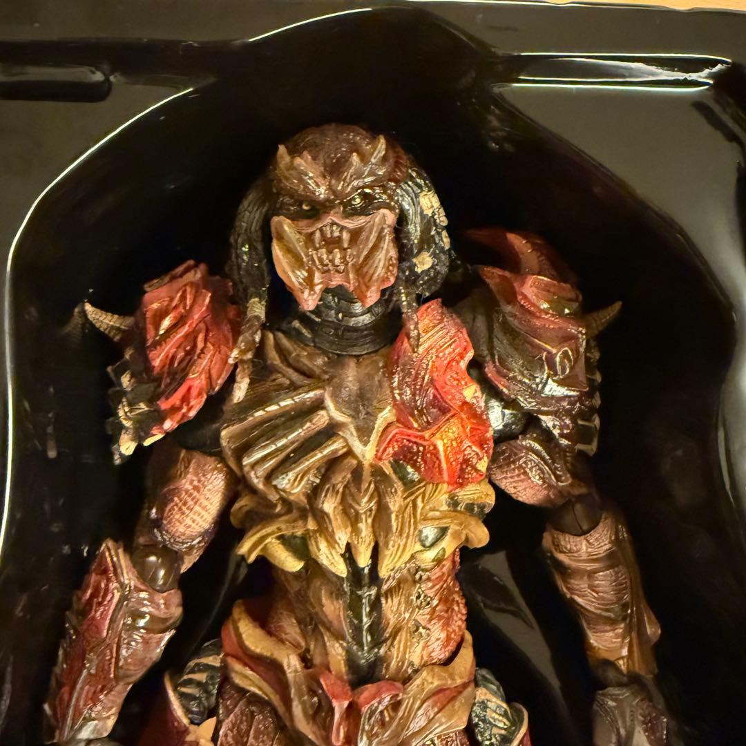 プレデター バリアント プレイアーツ フィギュア