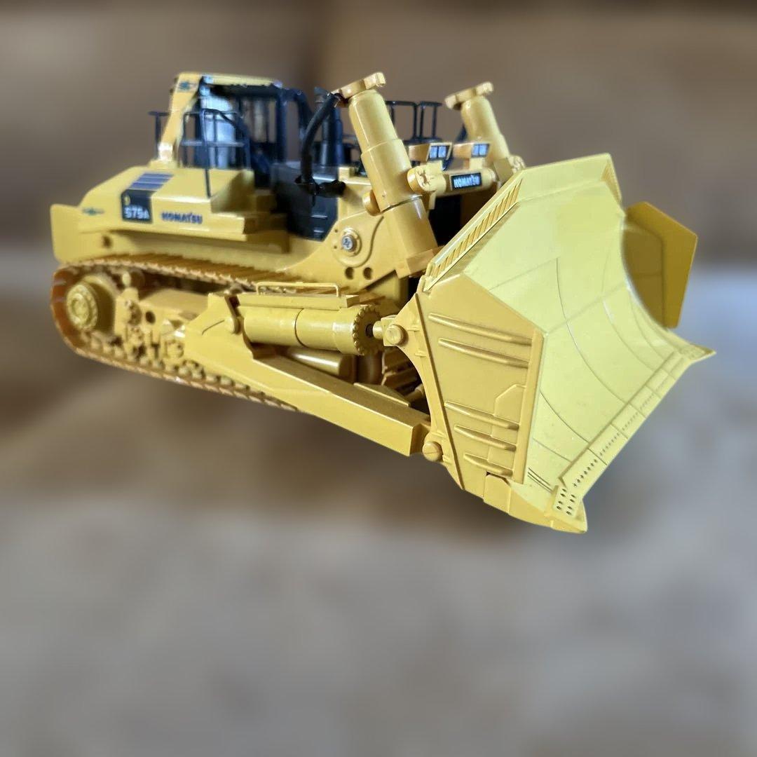 京商　KOMATSU D575A-3 SD