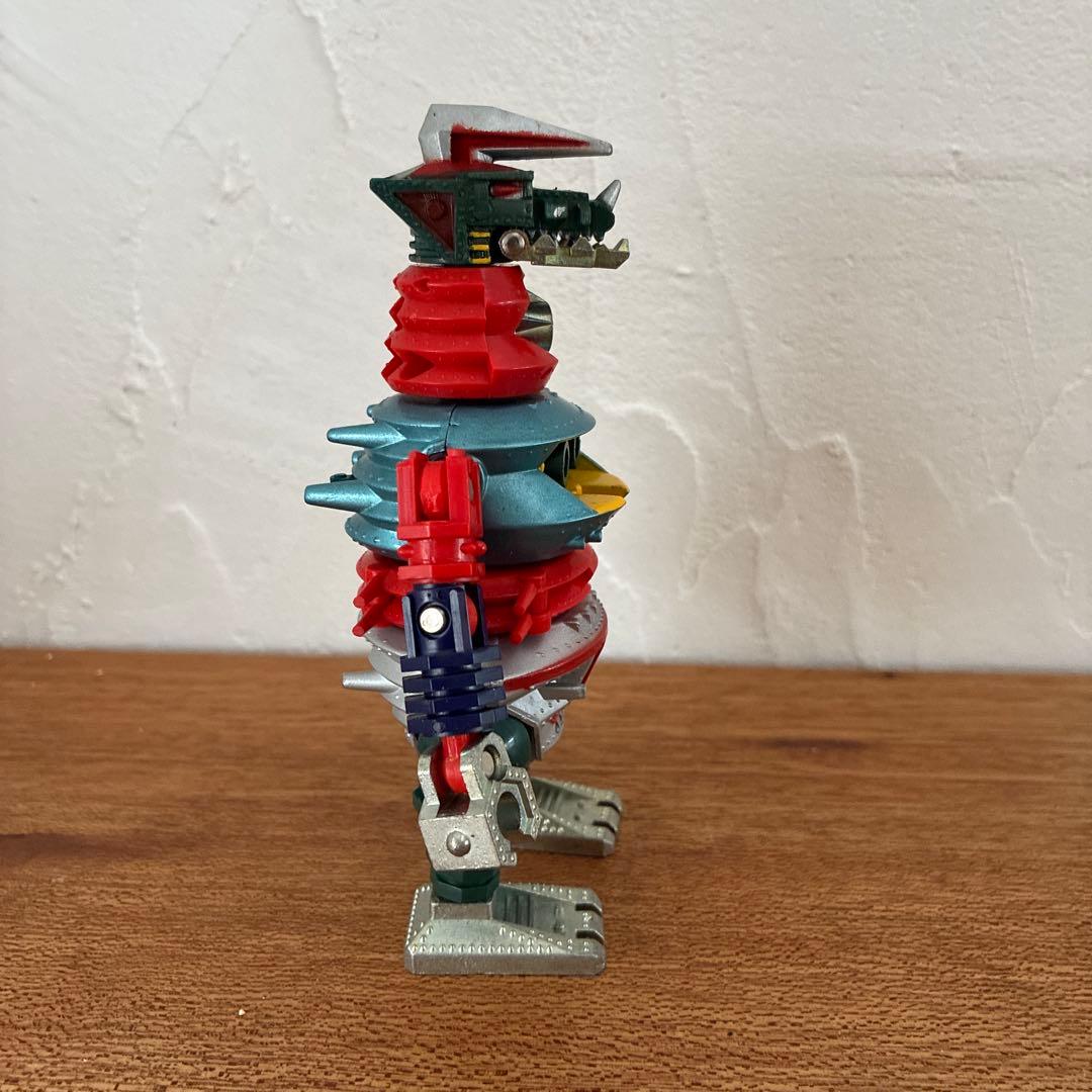 メカブラックキングのアークロン合金